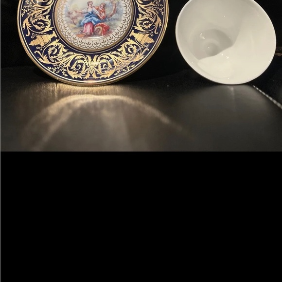 Sovereign Fine China Rare Vintage - Gold Blue & Women Design Teacup and Saucer - Picture 2 of 6